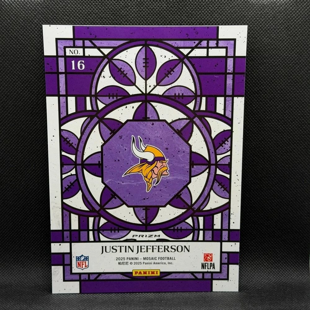 Justin Jefferson 2025 Panini Mosaic Stained Glass #16 Vikings NM Oversized